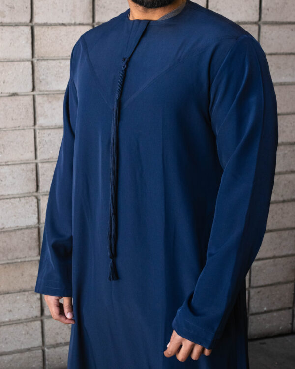 Navy Essentials Emirati Kandura