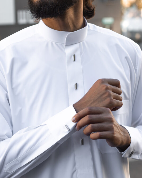 White Sharaf Collared Thobe