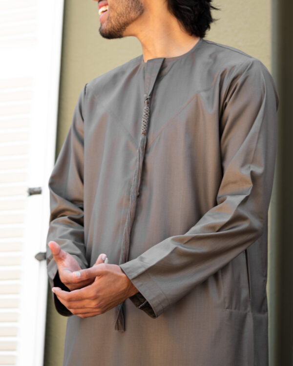 Khaki Signature Emirati Kandura