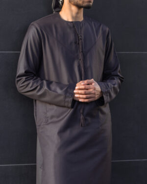 Midnight Signature Emirati Kandura