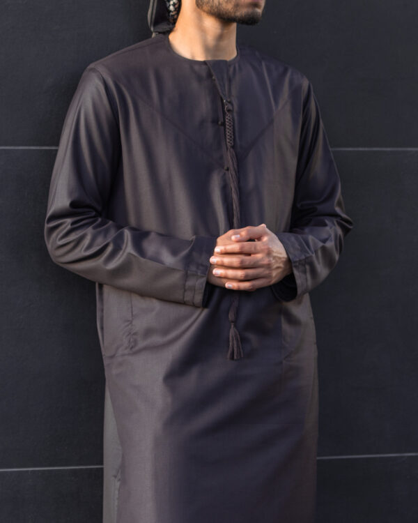 Midnight Signature Emirati Kandura