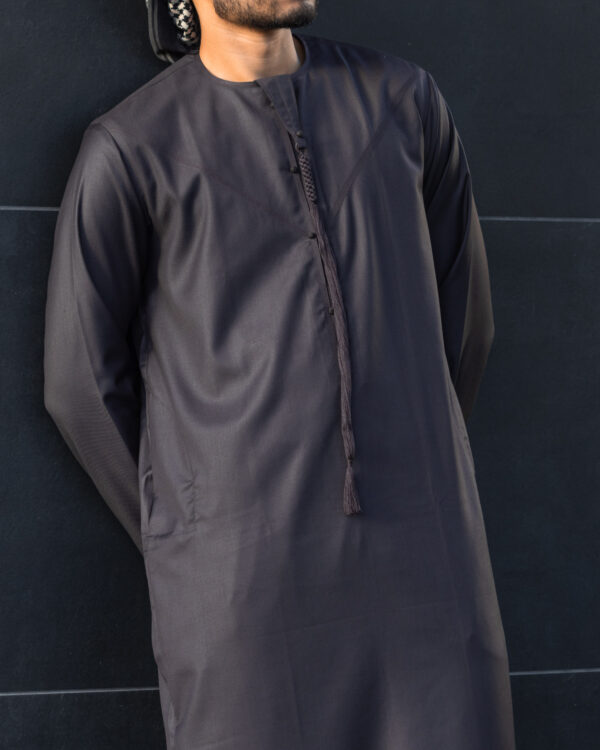 Midnight Signature Emirati Kandura