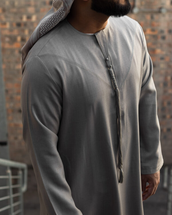 Oatmeal Linen Blend Emirati Kandura