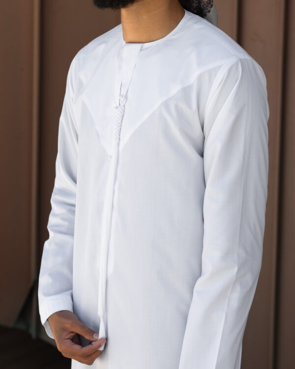 Classic White Emirati Kandura