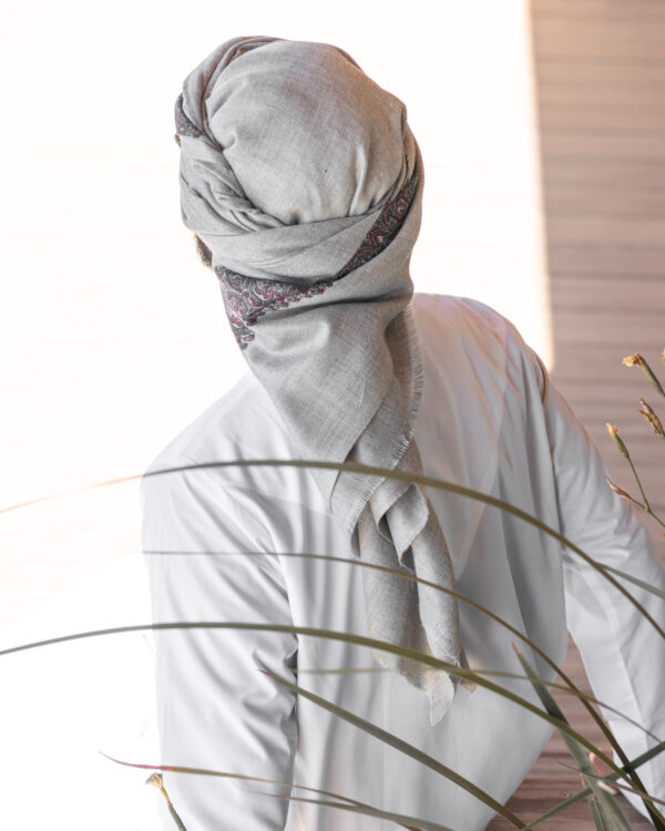 Classic White Emirati Kandura