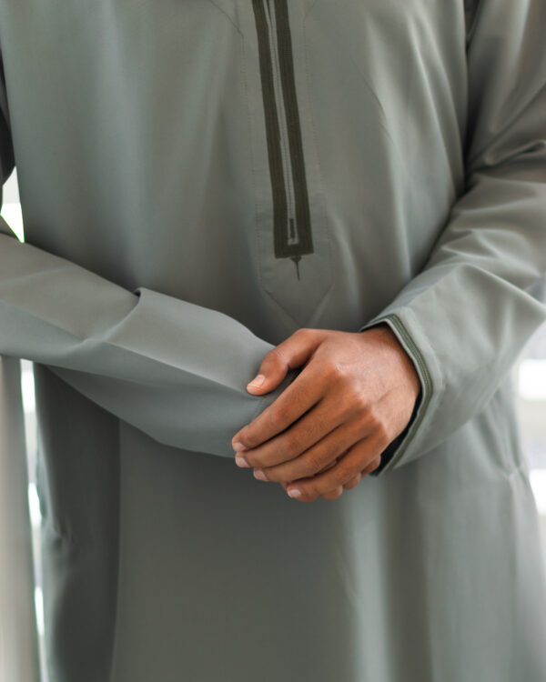 Green Omani Dishdasha