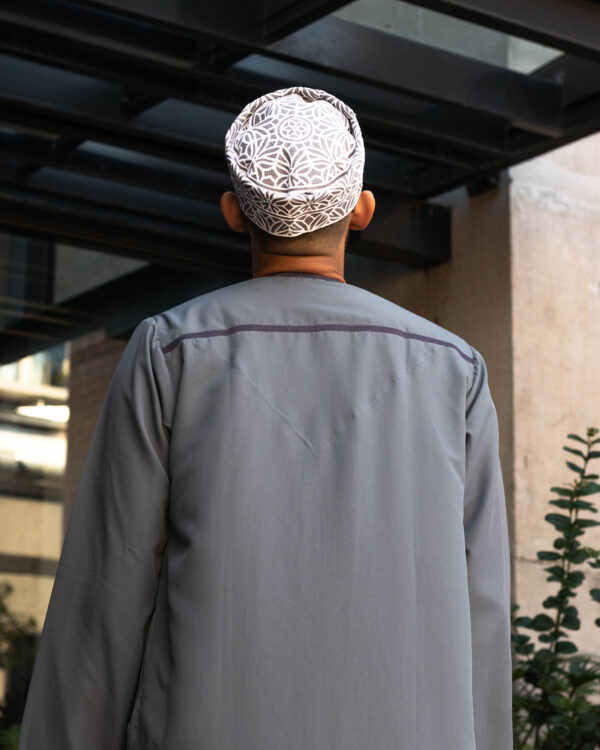 Grey Omani Dishdasha