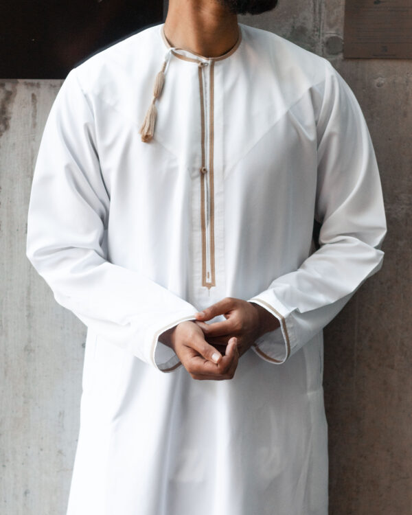 White Omani Dishdasha