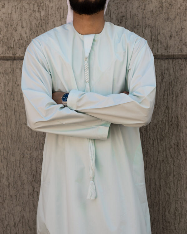 Ice Blue Amir Emirati Kandura