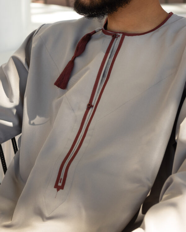 Taupe & Rust Omani Dishdasha