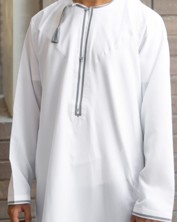 White & Grey Omani Dishdasha