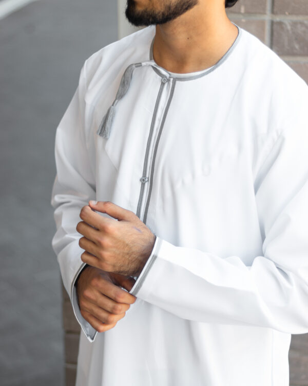 White & Grey Omani Dishdasha