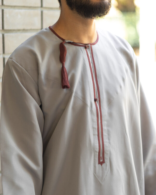 Taupe & Rust Omani Dishdasha